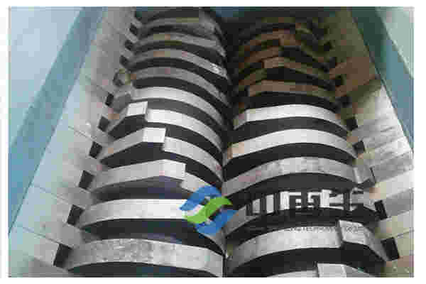 撕碎機(jī)刀片該怎樣正確修磨?