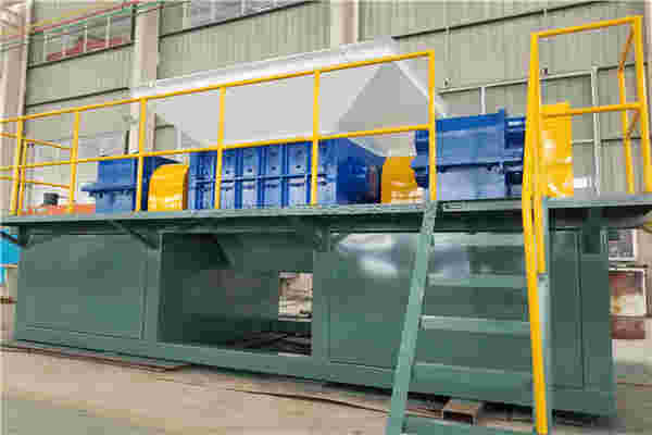 撕碎機型號眾多，該怎么選擇好的撕碎機?