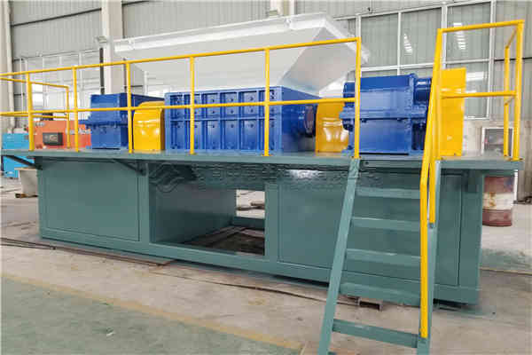 垃圾撕碎機(jī)無(wú)害化處理生活垃圾