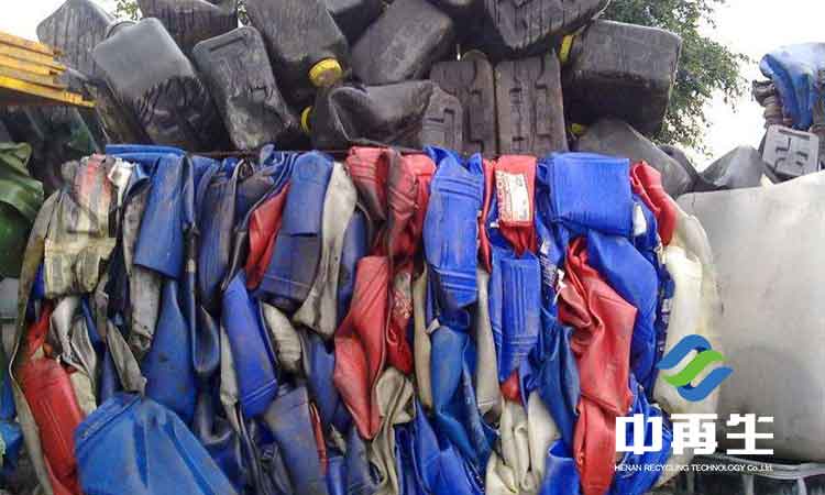 塑料和廢紙是生活垃圾的主要來源